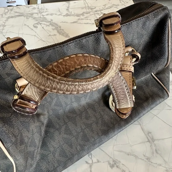 Michael Kors Grayson Satchel - Picture 3 of 7